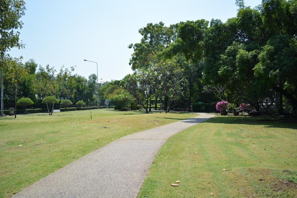 Rama Gardens Hotel Bangkok Zewnętrze zdjęcie